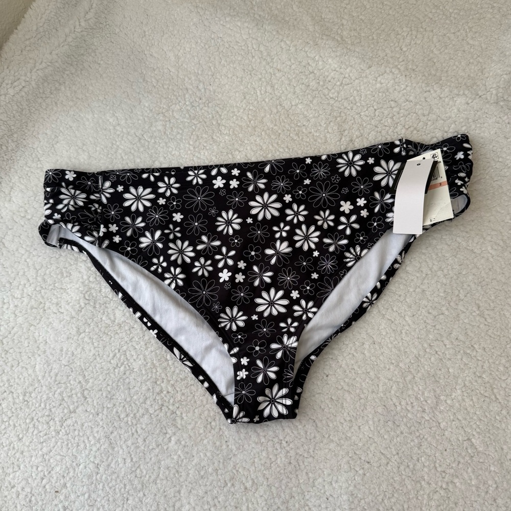 Salt + Cove floral swimsuit bottoms